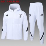 Coupe Vent Capuche Juventus 2026-27 Blanc Coupe Vent Capuche Juventus 2026-27 Blanc