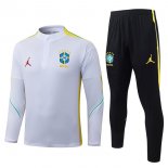 Training Top Brésil 2026-27 Blanc 2 Training Top Brésil 2026-27 Blanc 2