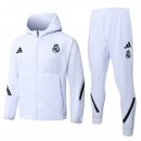 Coupe Vent Capuche Real Madrid 2026-27 Blanc Coupe Vent Capuche Real Madrid 2026-27 Blanc