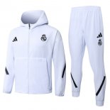 Coupe Vent Capuche Real Madrid 2026-27 Blanc Coupe Vent Capuche Real Madrid 2026-27 Blanc